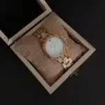 لايت براون فلاور - نسائي